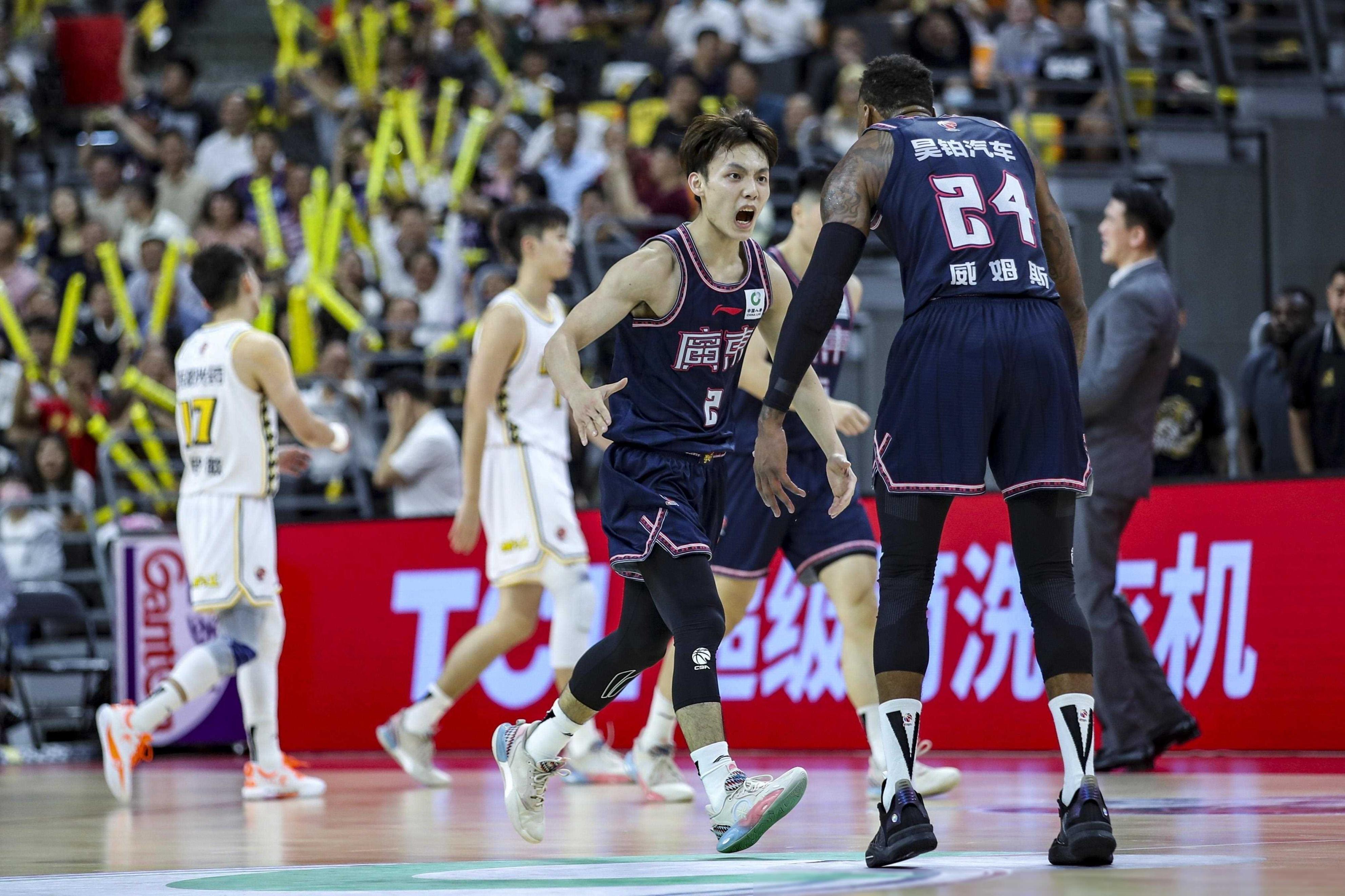 开云全站娱乐 -赛地聚焦：CBA常规赛关键时刻热度飙升，AC米兰官宣签约，管理层满意，数据趋势出现新变化的简单介绍