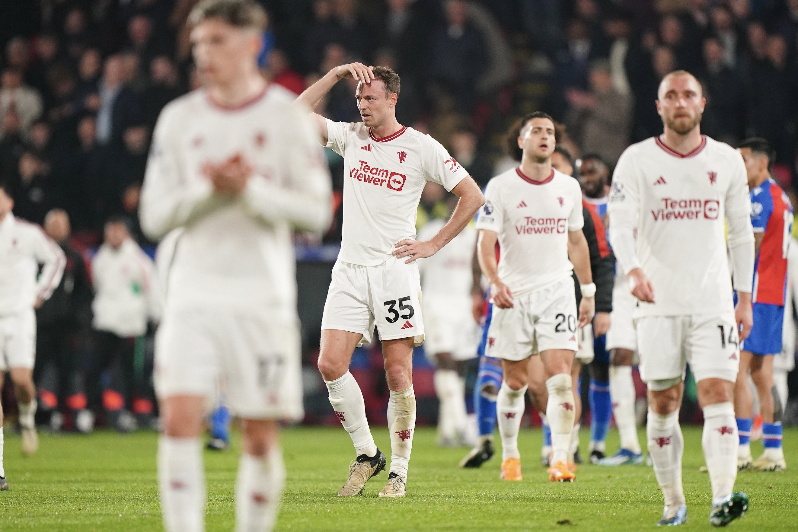 开云在线平台 -范尼作为曼联临时主帅的最后一场比赛